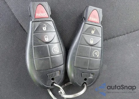 2019 Jeep Cherokee Latitude 4X4 from USA, damaged, VIN 1C4PJMCBXKD307025